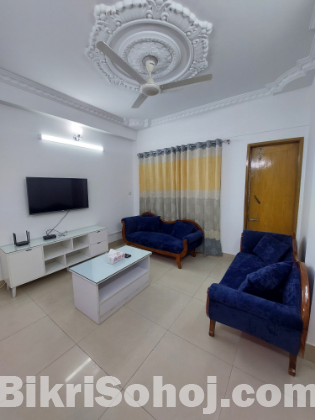 Furnished 2BHK Serviced Apartment RENT in Bashundhara R/A.